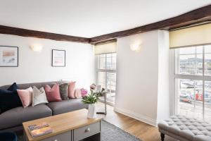 Blue Skies Apartment - Marina Views