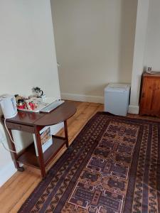 Canterbury Black Horse