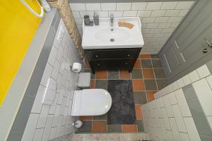 Modern Vilnius Old Town apartment with free parking