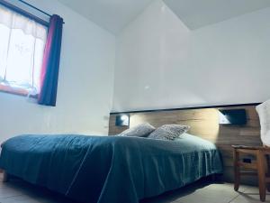 Maisons de vacances Chalet By Sophie Superdevoluy avec piscine : photos des chambres