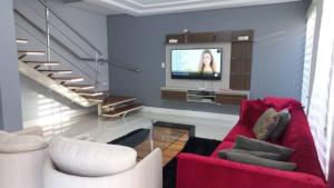 Casa Ampla - Climatizada - Piscina-Aerea gourmet para ate 20 pessoas