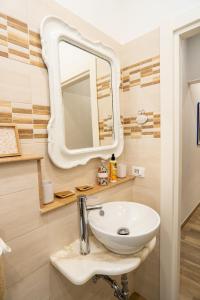 Deluxe Double or Twin Room with Balcony