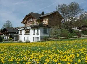 Hotel Alpenrose beim Ballenberg - Unterbach