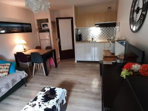 Appartements Studio Villard-de-Lans, 1 piece, 4 personnes - FR-1-689-3 : photos des chambres