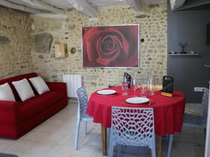 Maisons de vacances Gite Brossac, 2 pieces, 2 personnes - FR-1-653-20 : photos des chambres