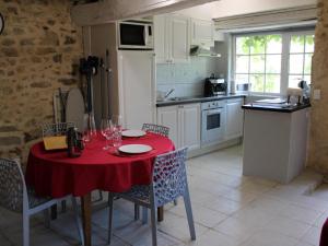 Maisons de vacances Gite Brossac, 2 pieces, 2 personnes - FR-1-653-20 : photos des chambres