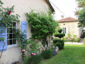 Maisons de vacances Gite Brossac, 2 pieces, 2 personnes - FR-1-653-20 : photos des chambres