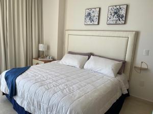 CONDO DE LUJO EN PLAYA ZONA DORADA CAMINO AL MAR