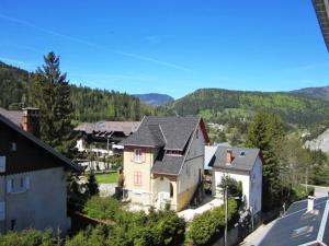 Villard-de-Lans - 2 pièces cabine, 4 pers, centre, terrasse sud, garage - FR-1-689-66