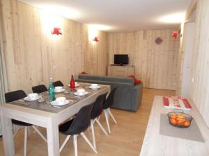 Appartements Appartement Villard-de-Lans, 3 pieces, 8 personnes - FR-1-689-81 : photos des chambres
