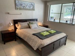 Sinclairs Country Retreat - Adults Only