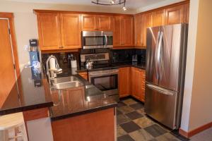 1307 - Two Bedroom Standard Eagle Springs West condo