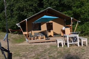 Campings Lodge tent : photos des chambres