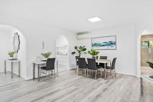 Coco Bella Retreat in Central Surfers - sleeps 6-8