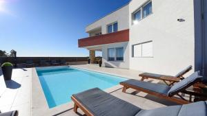 Villa Amfora with heated pool, wellness and tennis