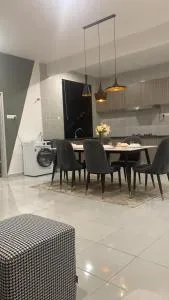 D'Rinie Sky Homestay - Kampong Batu Lima Bangi