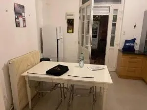 Guibert 17 F2 RDC avec petite terrasse - Saint Pierre Les Elbeuf