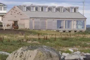 The Longhouse at Lista - 法尔松