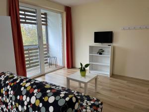 Suri Bau Apartman