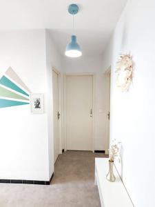 Appartements Cosy Spring -2 CH-Parking Gratuit : photos des chambres