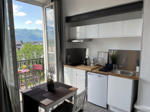 Appartements Studio cosy, hyper centre d'Aix, vue montagnes, proche thermes : photos des chambres