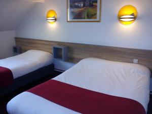 Hotels Hotel Du Stade : photos des chambres