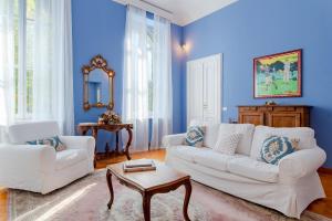 The Queen, AC, Parking by HAPPYHOSTORINO