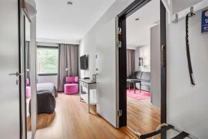King Suite with Sofa Bed room in Best Western Hotell SoderH