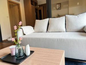 Hua Hin 1 Bedroom pool view near beach, cicada