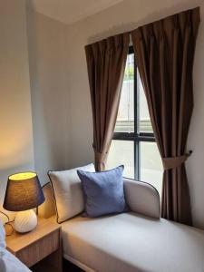 Hua Hin 1 Bedroom pool view near beach, cicada