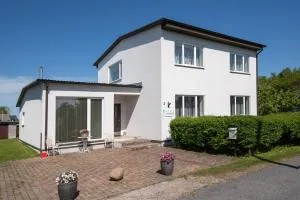 Muru Guesthouse - 库雷萨雷