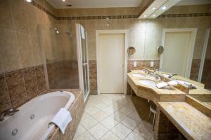 Hotels Chateau de Noizay - ChateauZen : photos des chambres