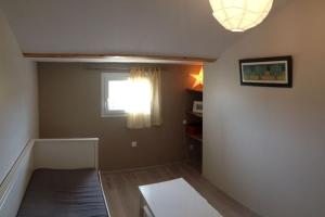 Maisons de vacances Chez Georges - Maison 4 - Les gites du Verdon : photos des chambres