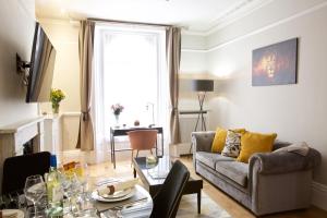 Avari Apartments - Winchester Collection