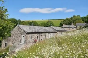 Meavy Barn - Hemborough Post