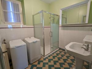 Maison au calme avec jardin privé et WIFI, idéale pour la famille - FR-1-653-21