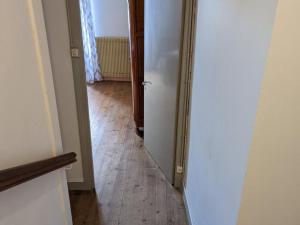 Maisons de vacances Gite Blanzaguet-Saint-Cybard, 4 pieces, 6 personnes - FR-1-653-21 : photos des chambres