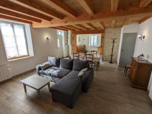 Maison lumineuse avec cour privative, proche sites culturels, tout confort, équipé bébé, wifi inclus - FR-1-653-98