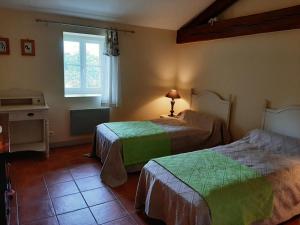 Maisons de vacances Gite Vitrac-Saint-Vincent, 4 pieces, 6 personnes - FR-1-653-132 : photos des chambres