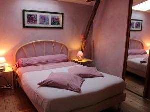 Gîte cosy avec 3 chambres, cour privée, baby-foot et internet, équipements bébé inclus, animaux permis - FR-1-653-154