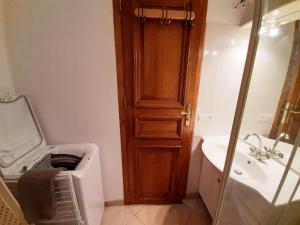 Maisons de vacances Gite Yviers, 3 pieces, 6 personnes - FR-1-653-134 : photos des chambres