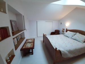 Maisons de vacances Gite Yviers, 3 pieces, 6 personnes - FR-1-653-134 : photos des chambres