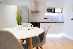 Laguna Home & Suites