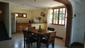 Casa con Piscina Pedasi