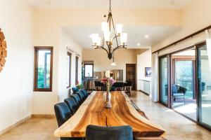 Villa Fuego by Desert Villas