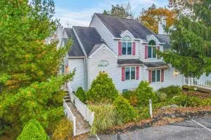 Big Boulder Base Camp - Briar Crest Woods