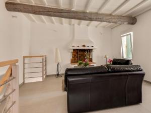 Maisons de vacances Comfortable Holiday Home in Montouliers near Bize Minervois : photos des chambres