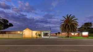 Country Gardens Motor Inn - Canowindra
