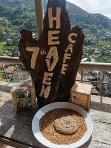 7th Heaven Lodge and Cafe