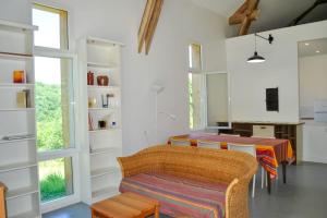Maisons de vacances Tobacco barn house in an exceptional environment in Limeuil for 4 people : photos des chambres